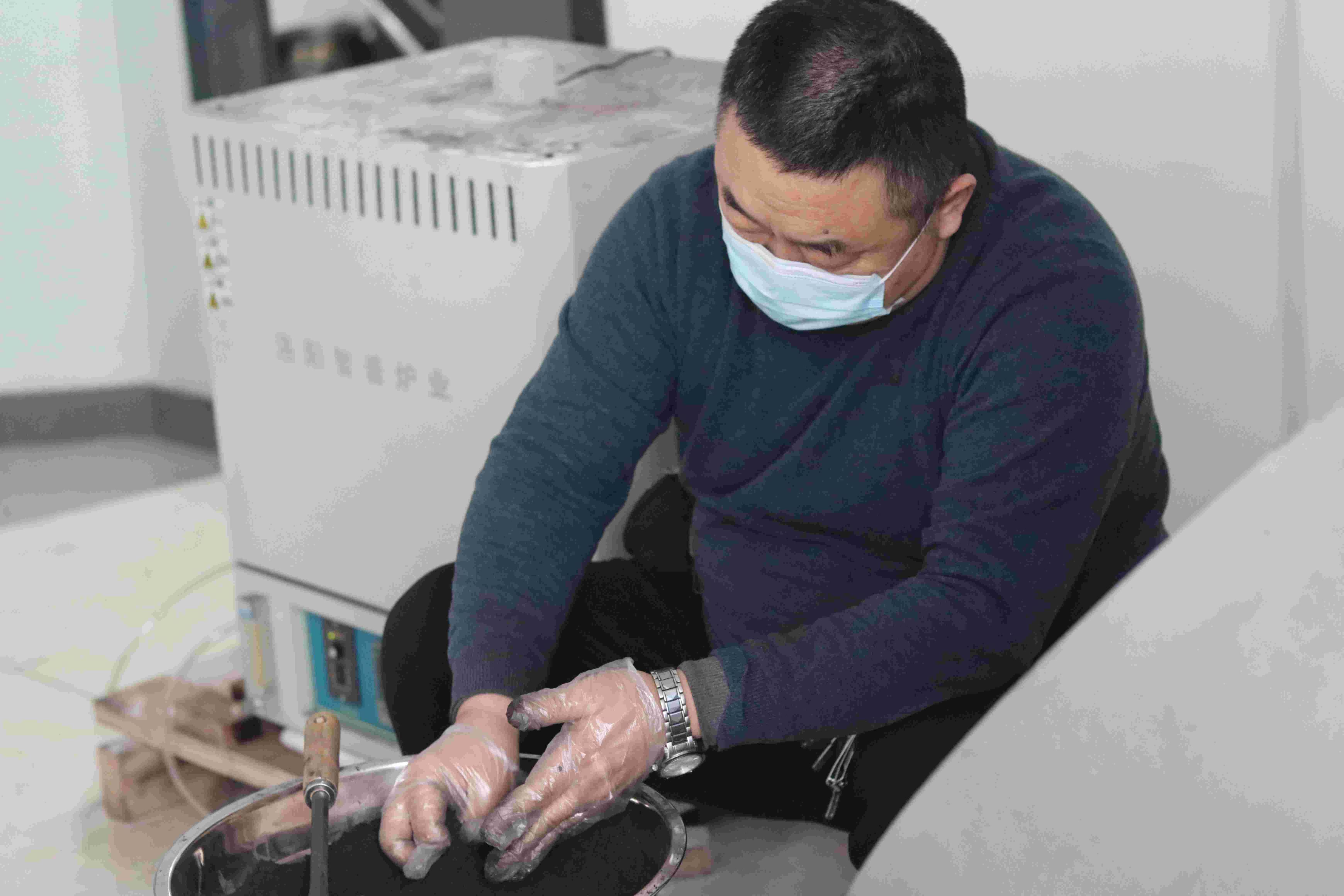 建杰集團丨出彩建杰人丨俯首甘為“墾黃?！? /> </span><span id=